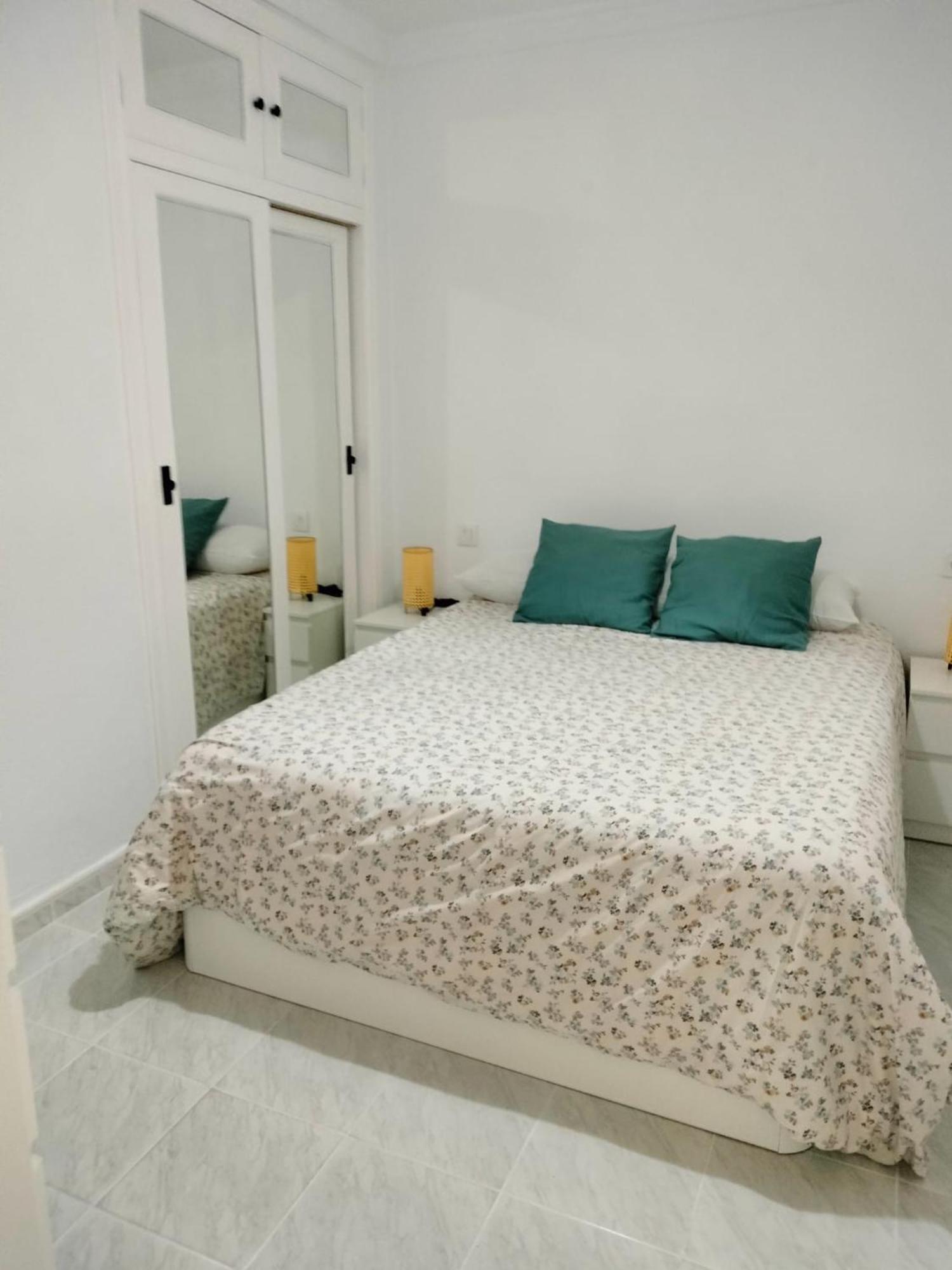 Piso Playa Barbate Apartment Exterior photo